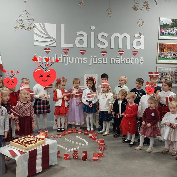 Daudz laimes Latvija- 105.dzimšanas dienā!